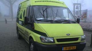 bedrijfsbus a van spelde hoveniers uit Udenhout, bomen zagen in Oisterwijk kosten kappen bomen
